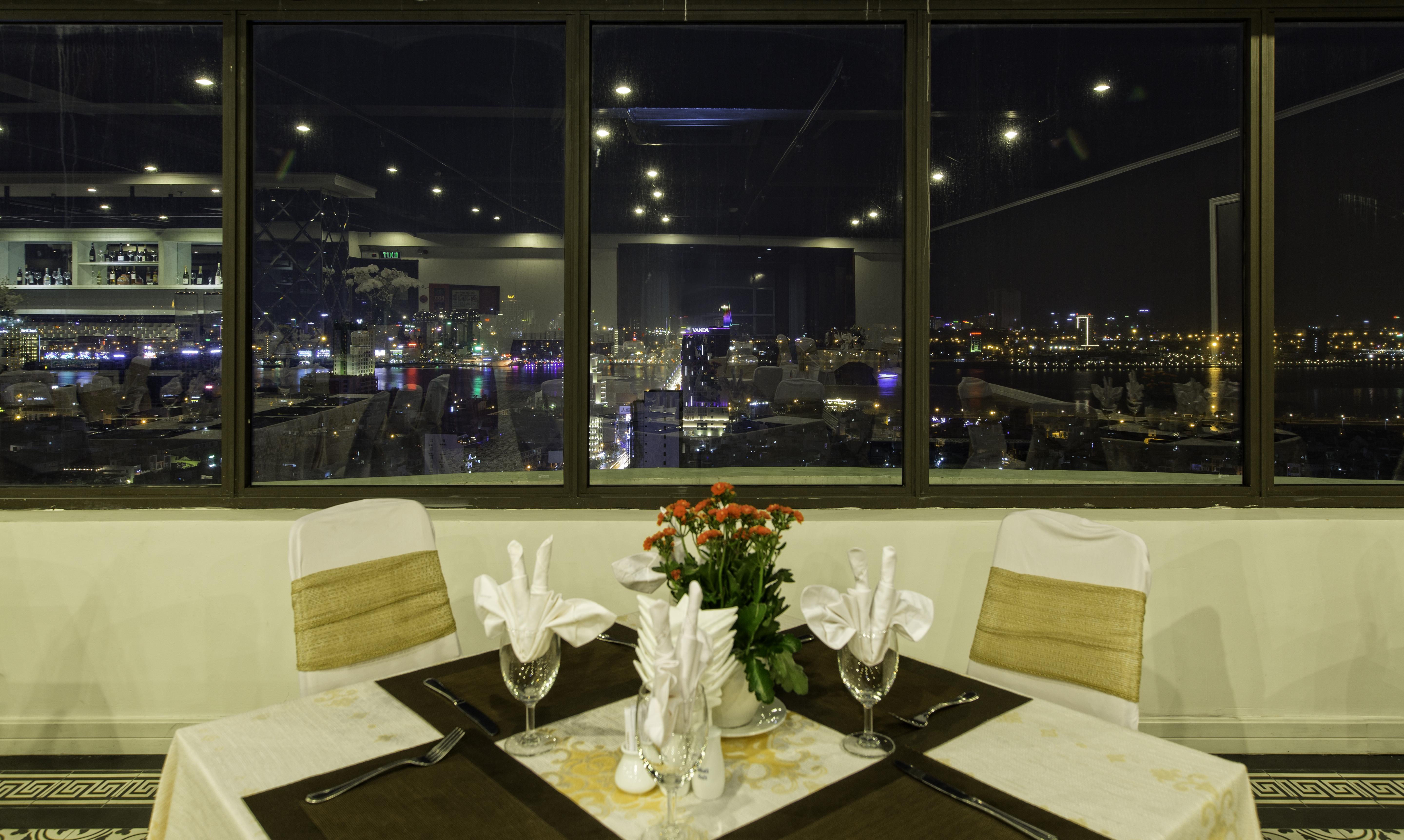 Muong Thanh Luxury Song Han Hotel Đà Nẵng Exterior foto